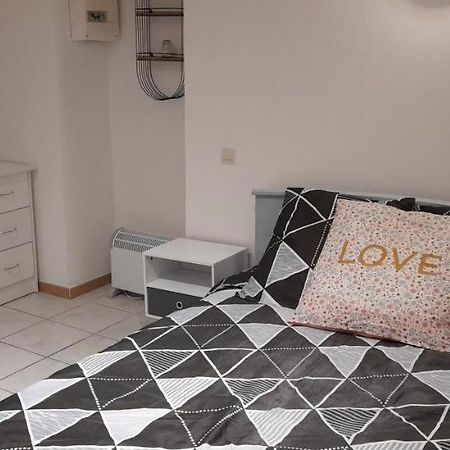 Tres Belle Appartement F1 Bis Perpignan Eksteriør bilde